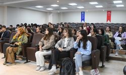 Sakarya Üniversitesi'nde Sait Faik Abasıyanık anısına panel düzenlendi