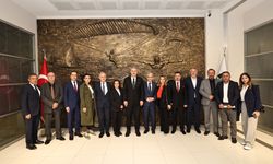 Aydoğan Arslan ve CHP’li Meclis üyeleri Başkan Çelik'i ziyaret etti