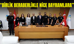 Başkan Alemdar çalışma arkadaşlarıyla bayramlaştı