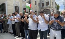 Gazze saldırıları İstanbul'da protesto edildi!