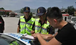 Midibüste trafik kurallarına uymayan sürücüye ceza kesildi