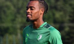 Sakaryaspor Pedro Brazao ile görüşüyor