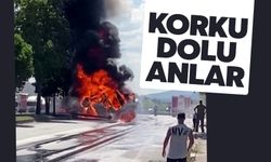 Atık kağıt yüklü tır alev topuna döndü