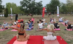 Komşu yoga ile 'Nefes Al'dı