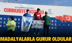 Madalyalarla gurur oldular