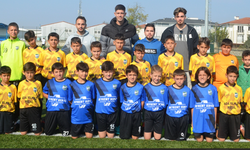 U11 Futbol turnuvasında Cumhuriyet coşkusu