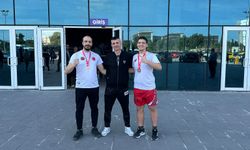 Kickboks Şampiyonası'nda Büyük Başarı