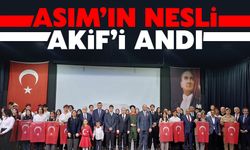 Asım’ın nesli Akif’i andı