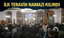 İlk teravih namazı kılındı