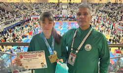 Komşuda Adapazarı rüzgarı yaşandı
