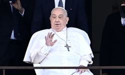 SON DAKİKA: Papa Franciscus öldü