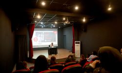OSM’de film gösterimi ve söyleşinin konusu Lütfi Ömer Akad sineması oldu