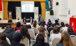 Ferizli MYO Akademisyenleri Hendek’te Öğrencilerle Buluştu
