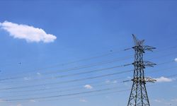 Enerji ithalatı faturası nisanda yüzde 3,2 azaldı