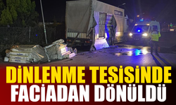 Park halindeki kamyonun kasasında yangın çıktı