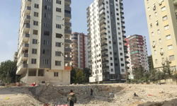 Deprem enkazında altın çalan polis ihraç edildi