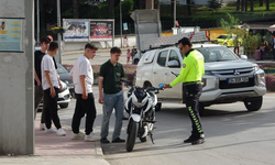 Bilecik’te motosikletin çarptığı yaya hastaneye kaldırıldı