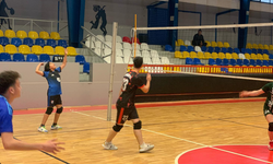 Akyazı’da sporun nabzı tesislerde atıyor