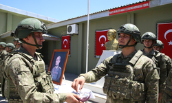 Mehmetçik, Suriye Sınırında Bayramı Nöbet Başında Karşıladı