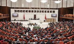 Siyasi partiler arasında bayramlaşma trafiği
