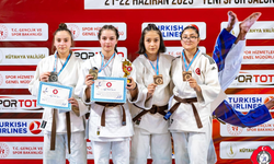 Sakaryalı Ayşe Şimal Sancak, Türkiye Judo Şampiyonu Oldu