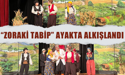 Sakarya’da Tiyatro Keyfi: “Zoraki Tabip” Ayakta Alkışlandı
