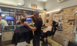 Adapazarı'nda Bayramda da Makaslar Durmadı