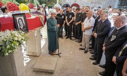 Lale Karabıyık Son Yolculuğuna Uğurlandı