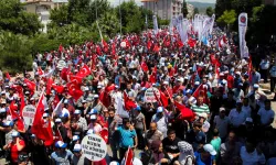 Grev, Milli Güvenlik Gerekçesiyle 60 Gün Ertelendi