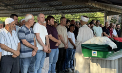 Bıçaklı Saldırıda Hayatını Kaybeden Genç Sakarya'da Defnedildi
