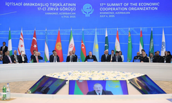 Cumhurbaşkanı Erdoğan, Azerbaycan’da Ekonomik İşbirliği Teşkilatı Zirvesi’nde Konuştu