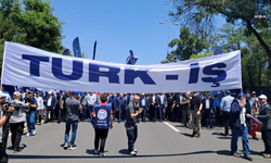 Türk-İş eylemleri erteledi