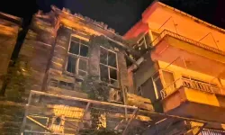 Tekirdağ'da Çöken Metruk Bina Korkuttu: 4 Katlı Apartman Tahliye Edildi