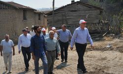 TZOB Başkanı Şemsi Bayraktar Taşoluk Mahallesi’nde: Afet Bölgesinde İncelemelerde Bulundu