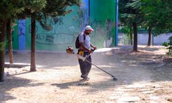Serdivan’da Parklar Dört Mevsim Bakımda