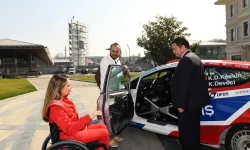 Engelli Kadın Ralli Pilotu Kübra Denizci Keskin’e Destek