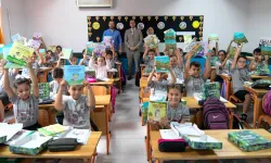 İlkokul Birincilere Kırtasiye Desteği