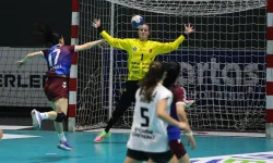 Kadınlar Hentbol Süper Kupa Finaline Yükseldi