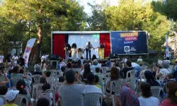 Minik Tiyatroseverler “Masalını Arayan Prens” ile Eğlendi