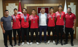 Uluslararası Başarı Kazanan Sakaryalı Sporculardan Boz’a Ziyaret