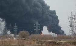 Ukrayna, Rusya'nın Petrol Rafinerisine İHA Saldırısı Düzenledi
