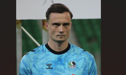 Sakaryaspor’da Szumski Şoku: Sakatlanarak Oyuna Devam Edemedi