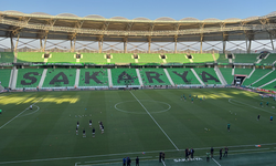 Sakaryaspor-Boluspor Maçında Tribünler Boş Kaldı