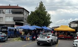 Cumartesi Pazarı Vatandaştan Yoğun İlgi Görüyor