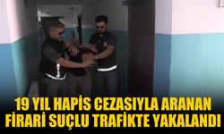19 Yıl Hapis Cezasıyla Aranan Firari Suçlu Trafikte Yakalandı