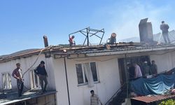 Balıkesir Sındırgı'da Ev Yangını Söndürüldü