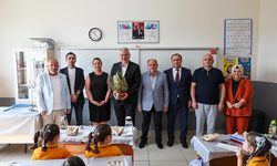 Başkan Osman Çelik Öğrencilerin Yeni Dönem Heyecanına Ortak Oldu