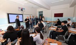 Cumhuriyet Anadolu Lisesine Anlamlı Ziyaret