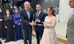 AK Parti İl Başkanı Tever, Nişan Törenine Katıldı
