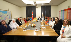 AK Parti Kadın Kolları'ndan Kadın Belediye Başkanlarıyla İstişare Toplantısı